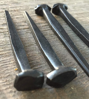 1 lb Box of 2.5" Steel Decorative Wrought Head Nails with Black Oxide Finish. (Small, black)