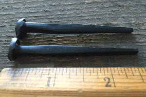 1 lb Box of 2.5" Steel Decorative Wrought Head Nails with Black Oxide Finish. (Small, black)